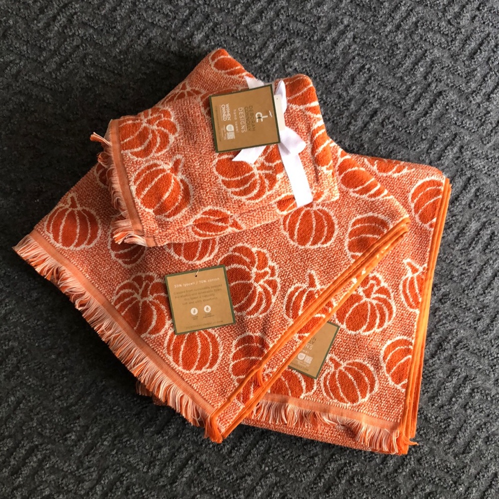 Deborah Connolly Orange Pumpkin Pattern Hand and Bath Towels